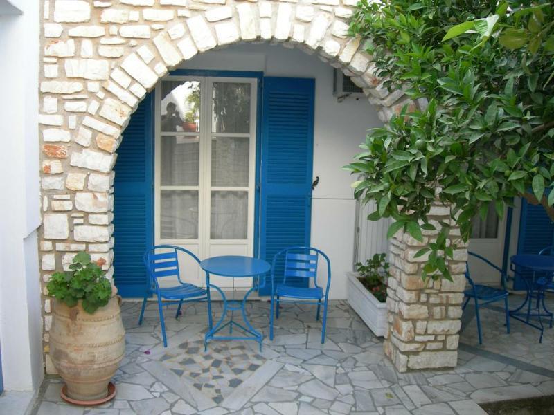 Aegeon Pension Parikia (Paros) Ngoại thất bức ảnh